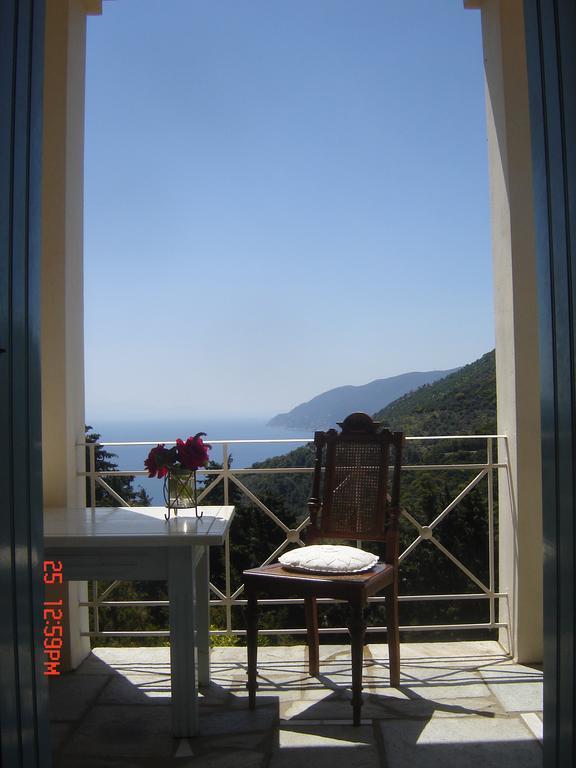 Villa Frederike in Alonissos Old Town Alónnisos Exteriör bild