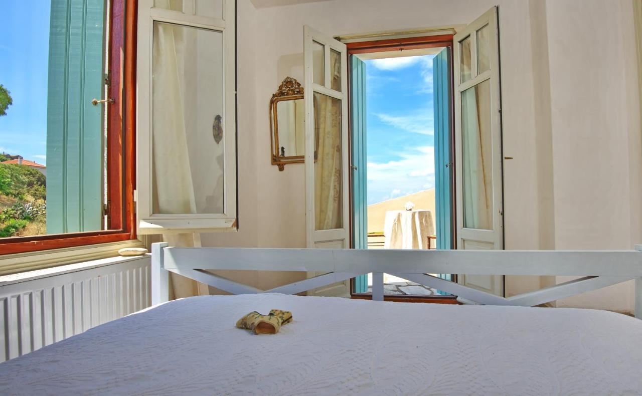 Villa Frederike in Alonissos Old Town Alónnisos Exteriör bild