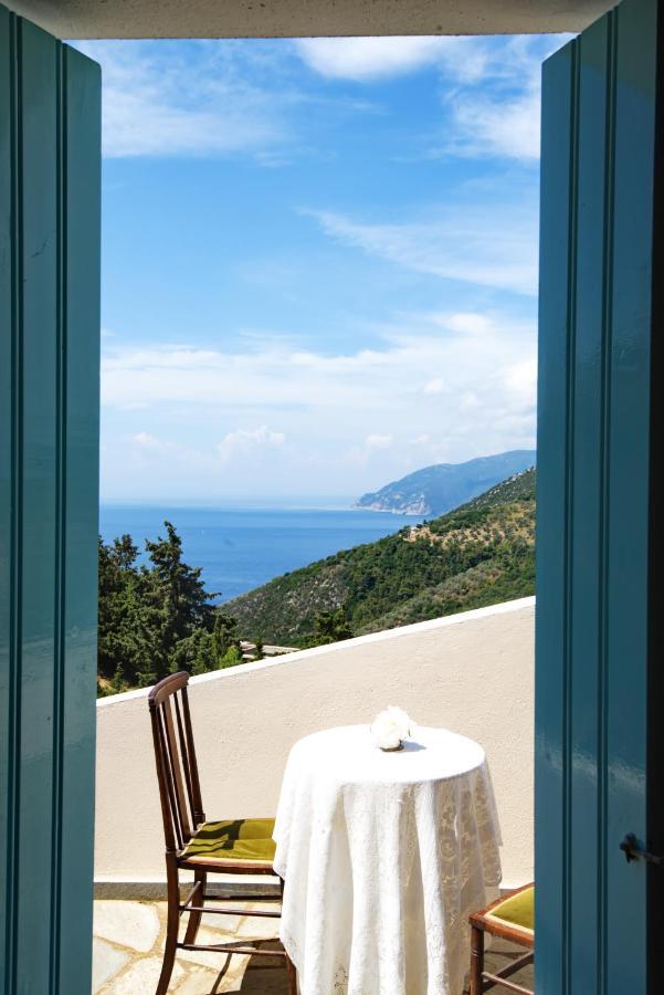 Villa Frederike in Alonissos Old Town Alónnisos Exteriör bild