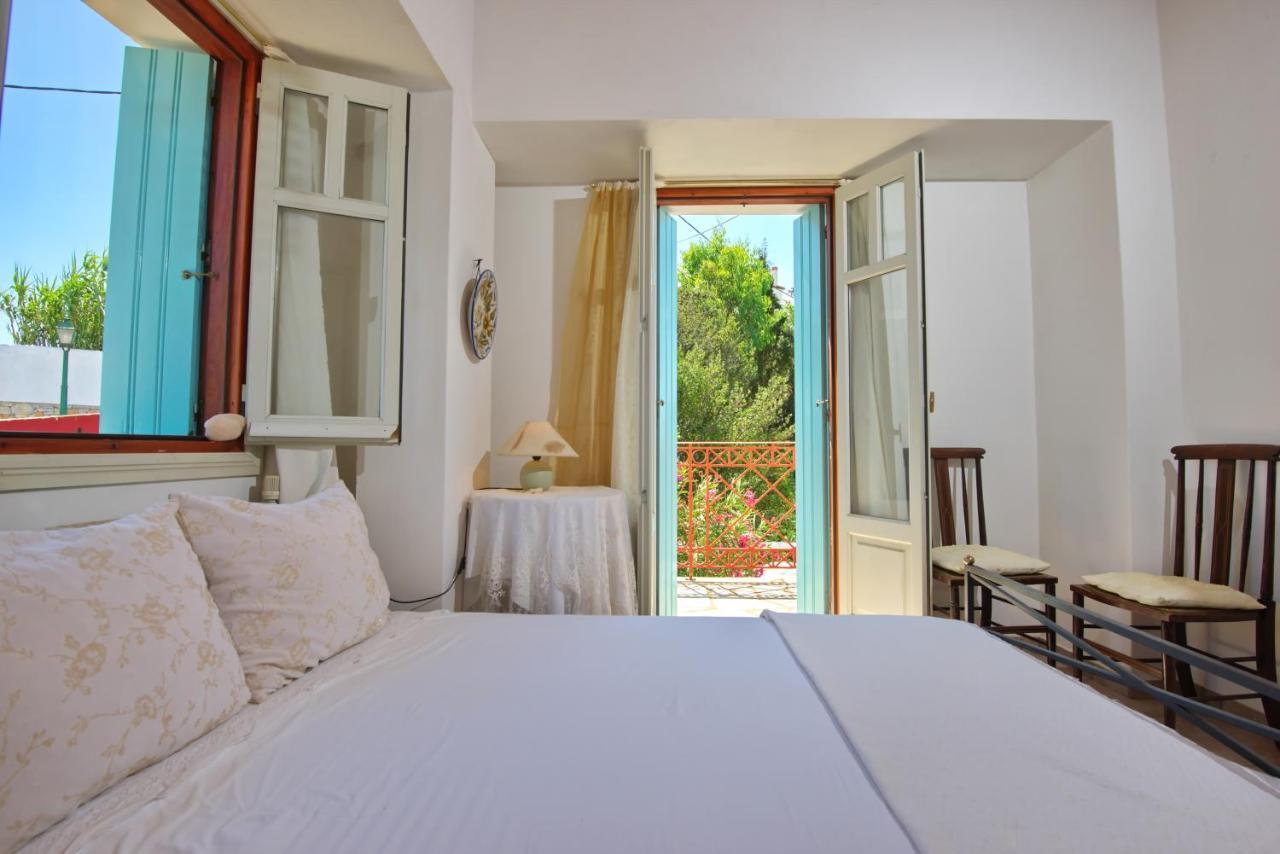 Villa Frederike in Alonissos Old Town Alónnisos Exteriör bild